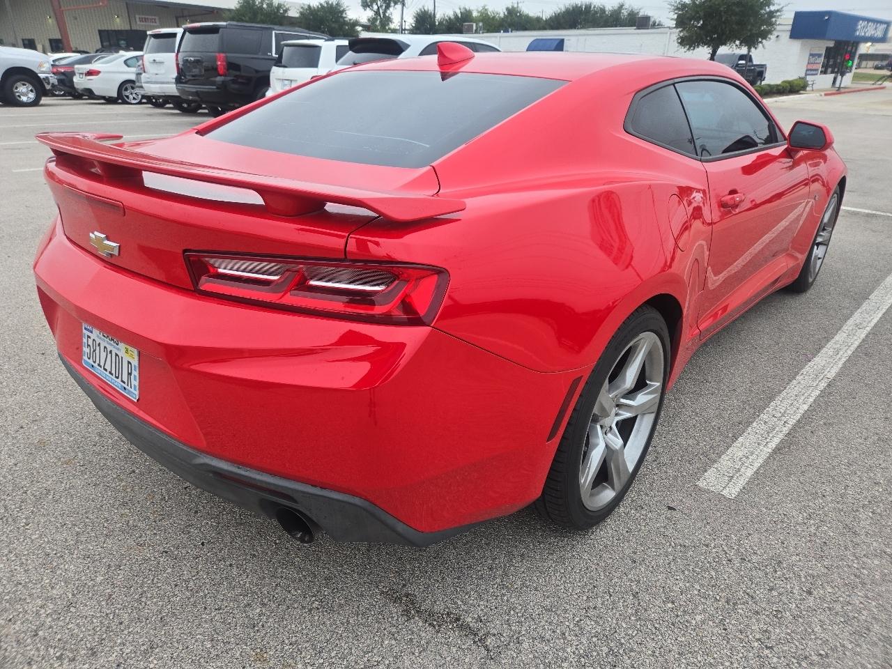 Chevrolet Camaro 2dr Cpe 1SS 2017