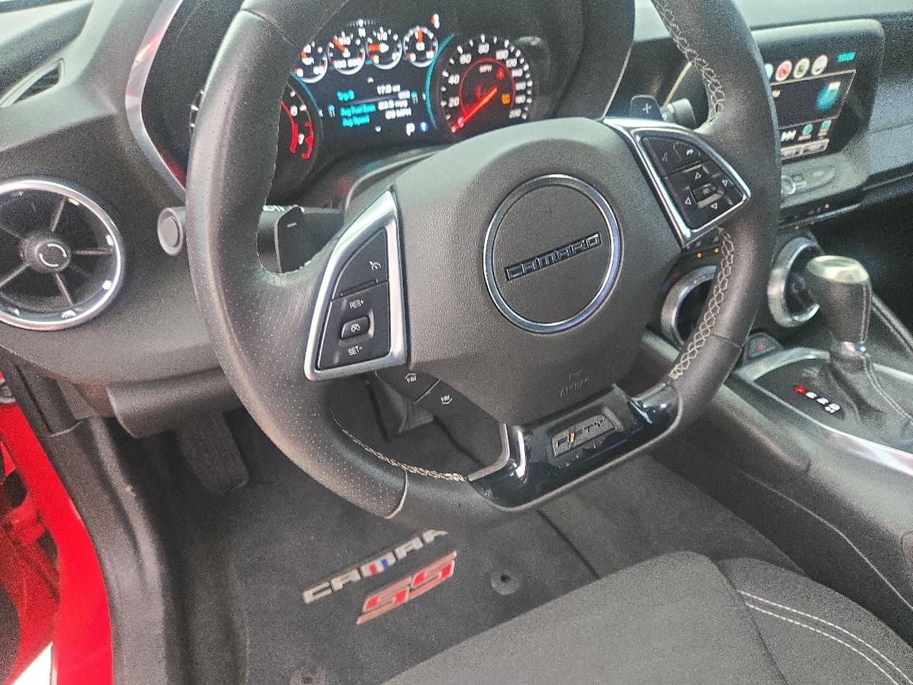 Chevrolet Camaro 2dr Cpe 1SS 2017