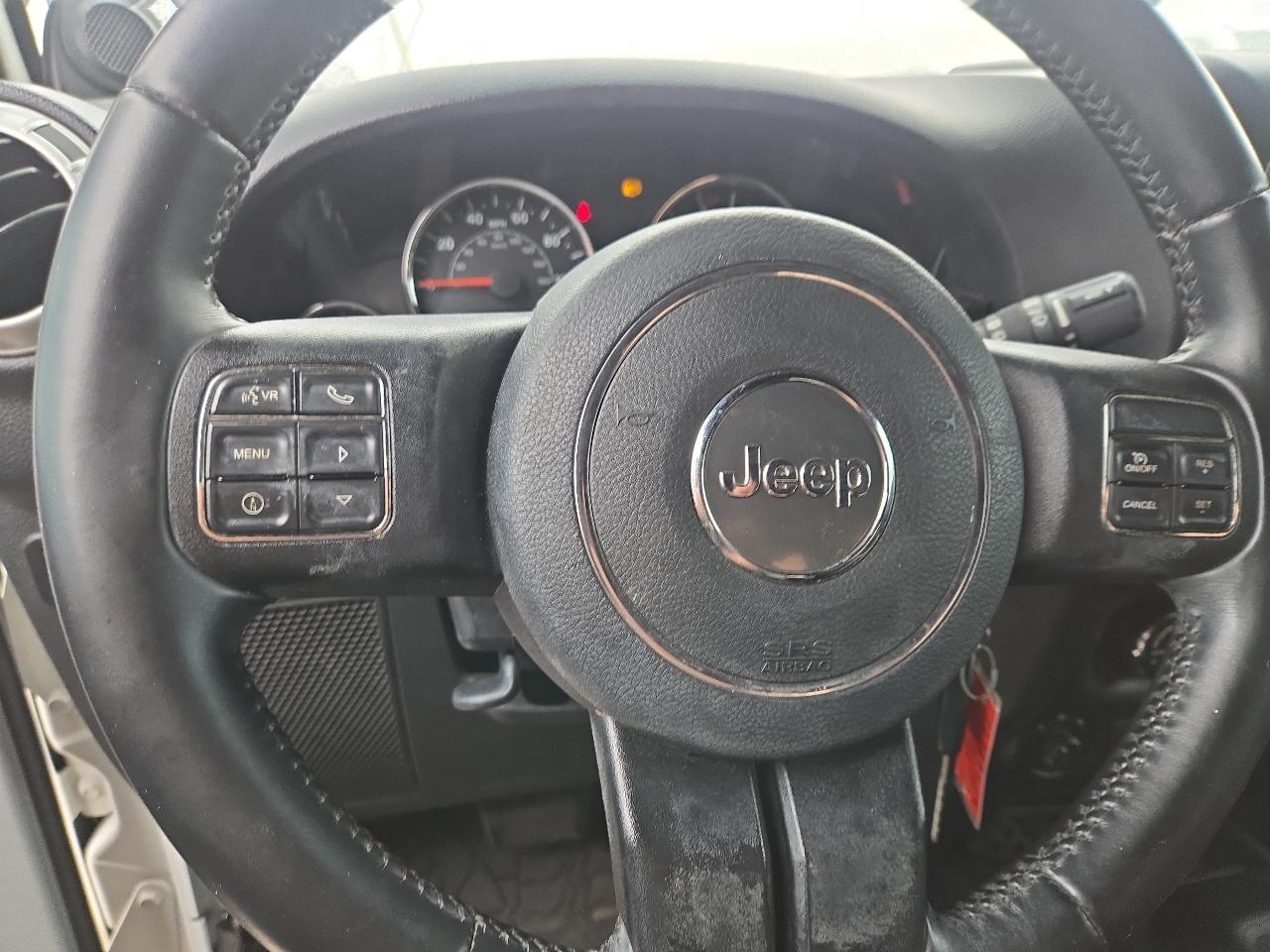 Jeep Wrangler Unlimited 4WD 4dr Rubicon 2014
