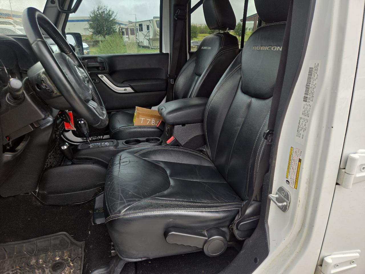 Jeep Wrangler Unlimited 4WD 4dr Rubicon 2014