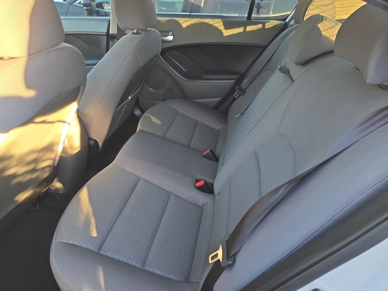 Kia Forte LX Auto 2017