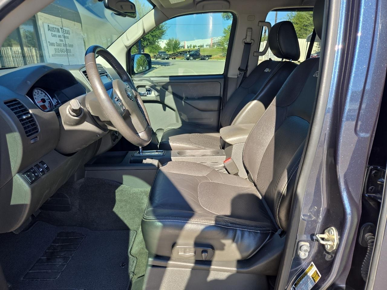 Nissan Frontier Crew Cab 4x4 PRO-4X Auto 2017
