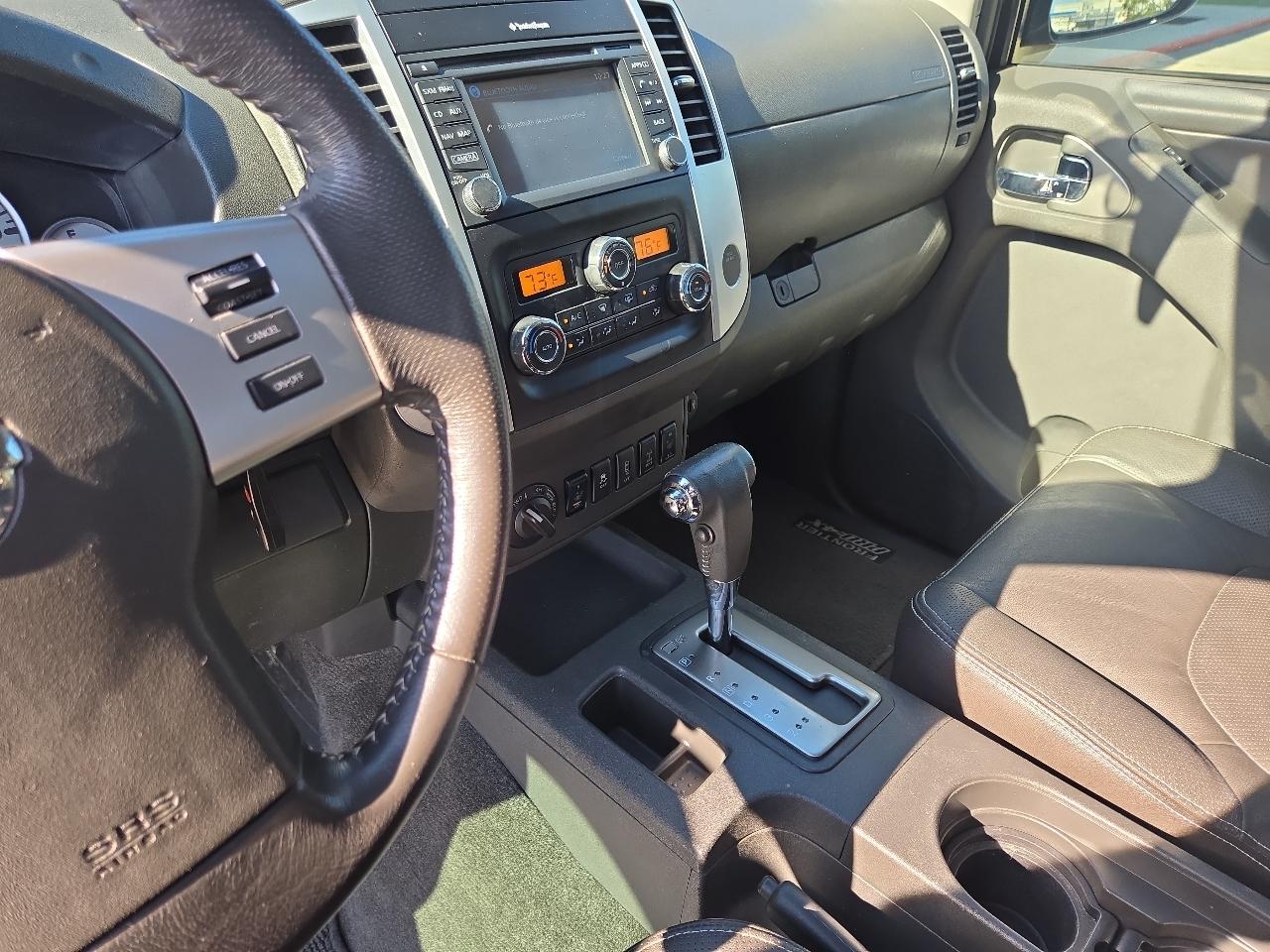 Nissan Frontier Crew Cab 4x4 PRO-4X Auto 2017