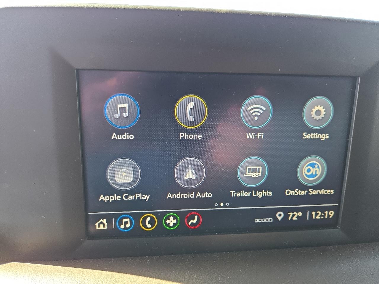 Chevrolet Suburban 2WD 4dr LS 2024