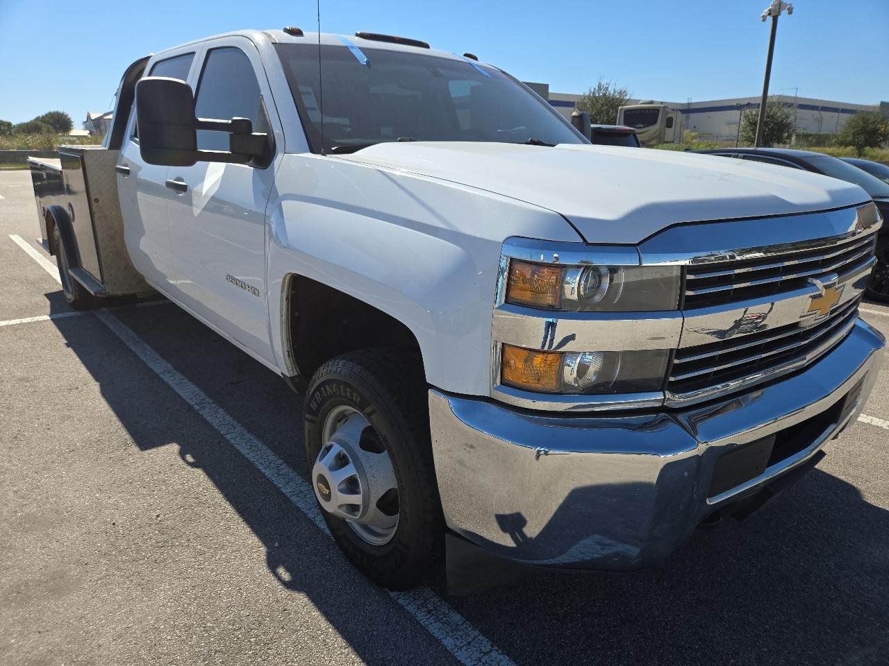 Chevrolet Silverado 3500HD 2WD Crew Cab 171.5" WB, 59.06" CA WT 2018