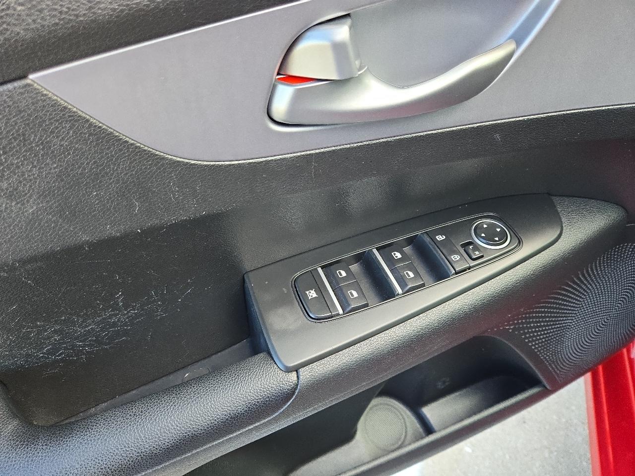 Kia Forte LXS IVT 2024
