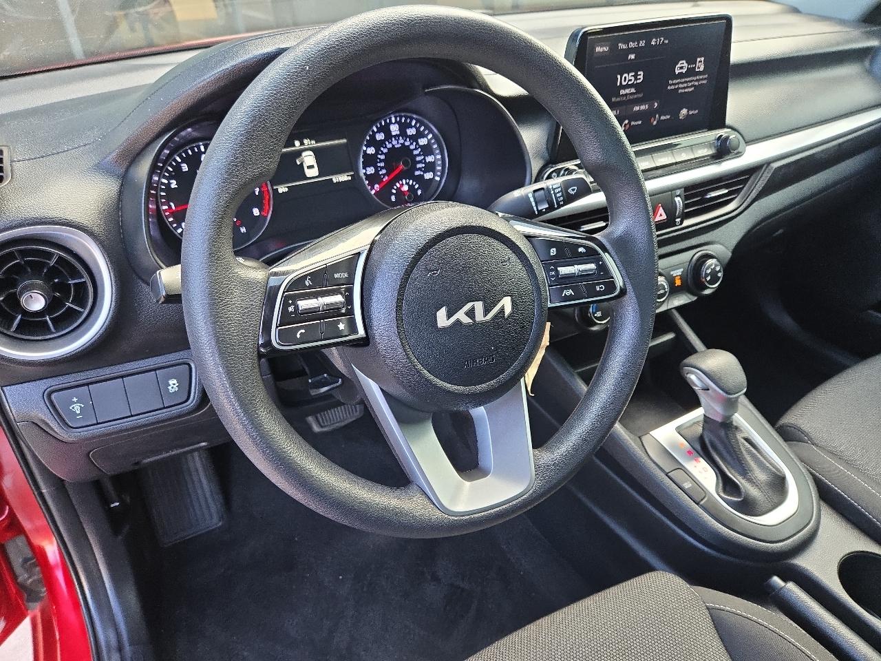 Kia Forte LXS IVT 2024
