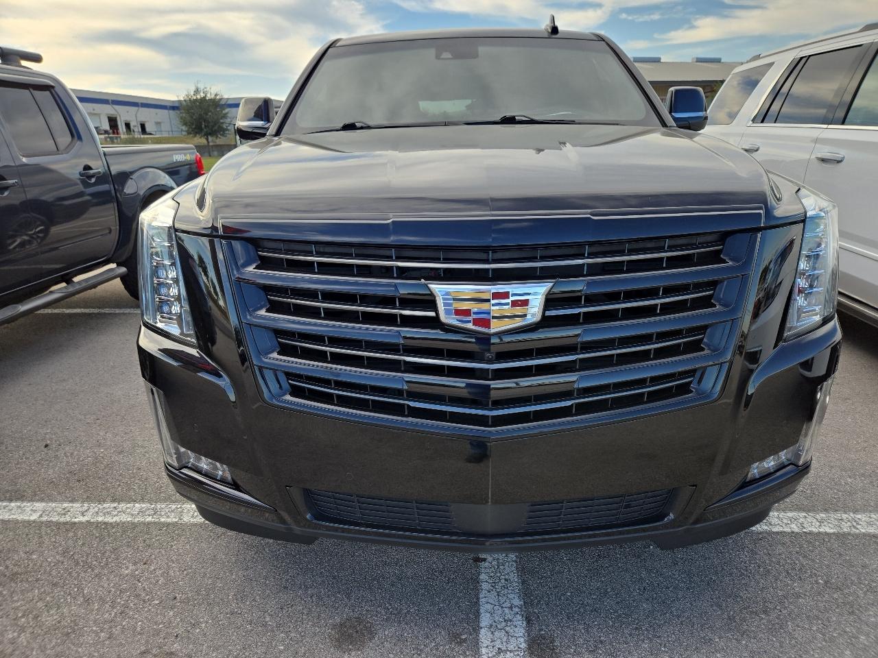 Cadillac Escalade ESV 4WD 4dr Platinum 2020