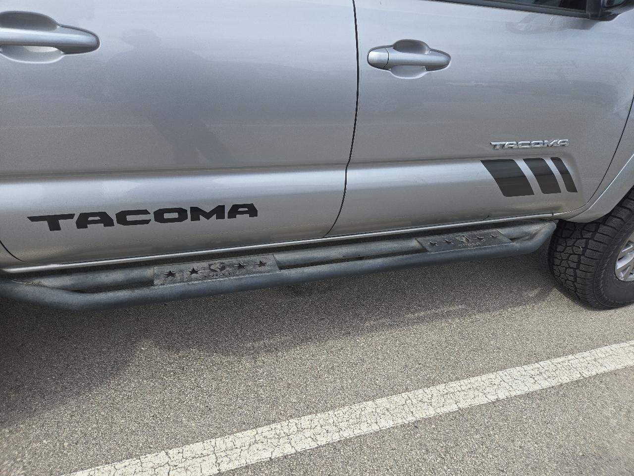 Toyota Tacoma 2WD Double Cab V6 AT SR5 (Natl) 2018