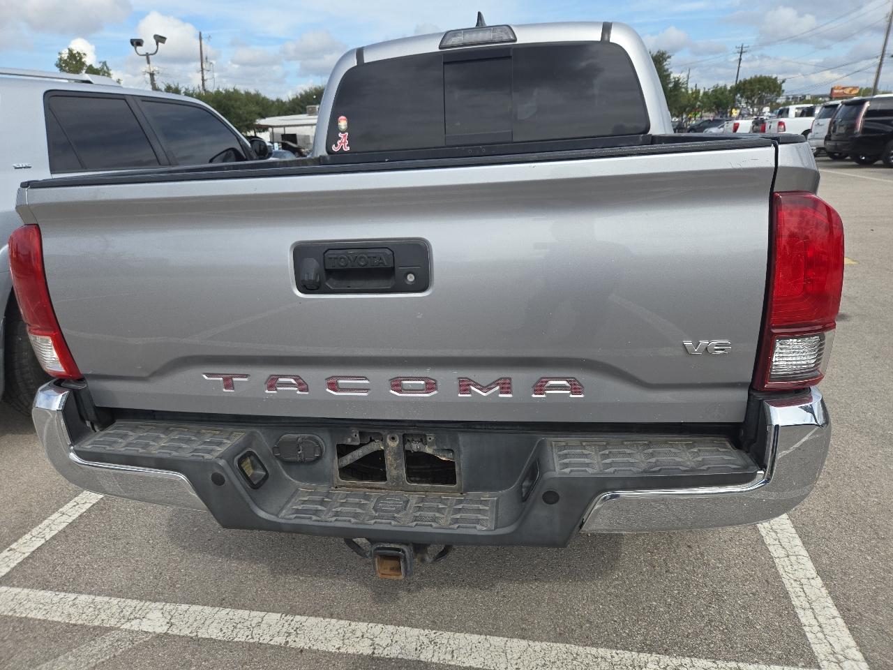 Toyota Tacoma 2WD Double Cab V6 AT SR5 (Natl) 2018