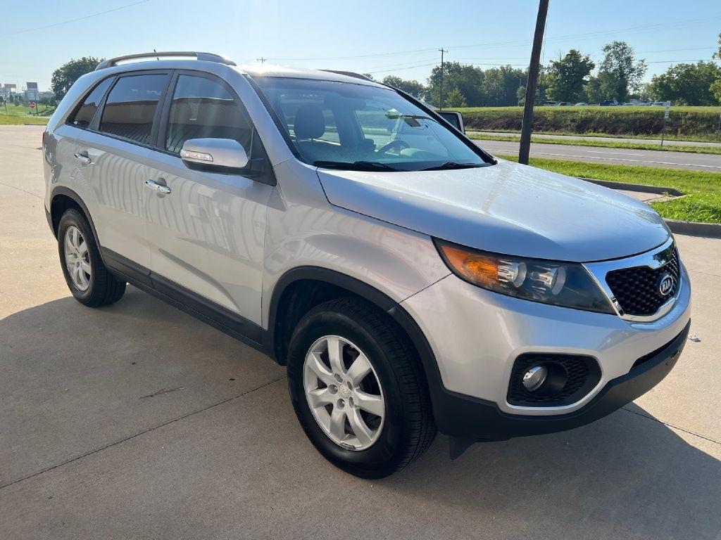 Kia Sorento LX 2WD 2011