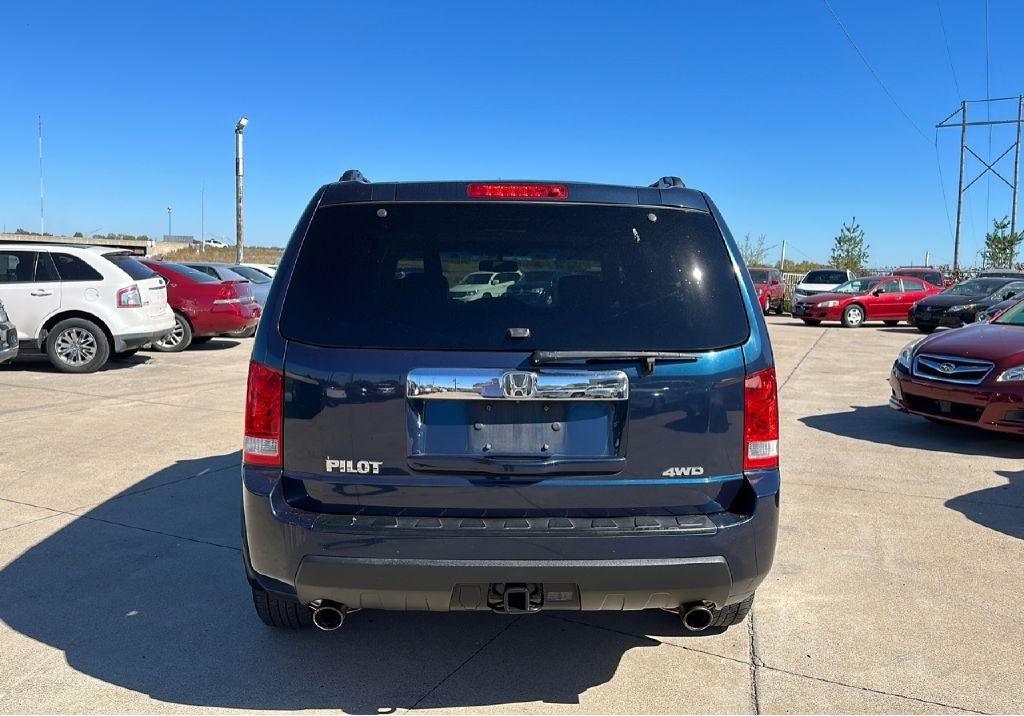 Honda Pilot EX-L 4WD 5-Spd AT with Navigation 2011