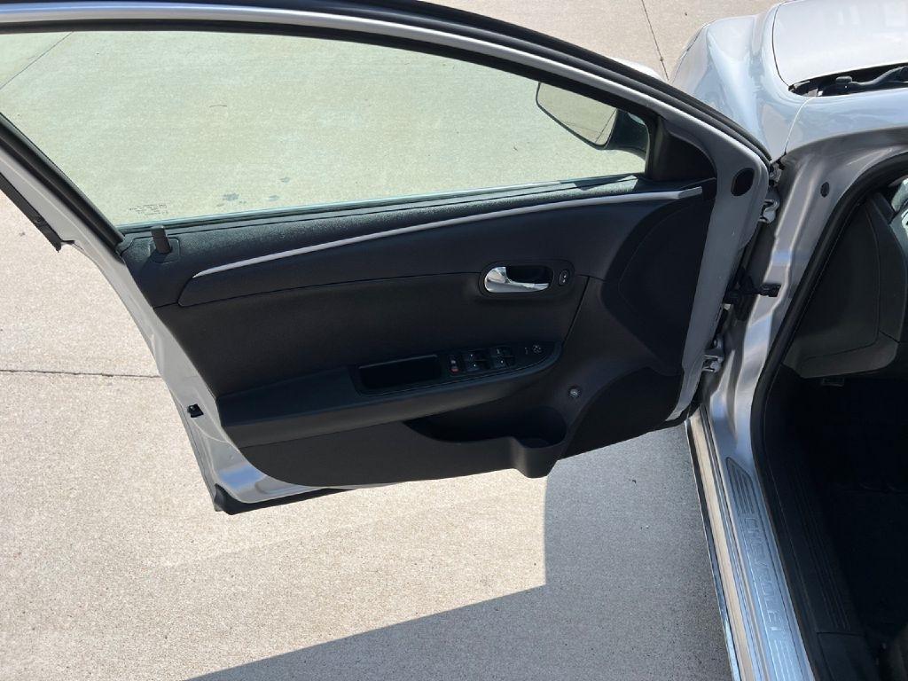 Chevrolet Malibu 1LT 2011