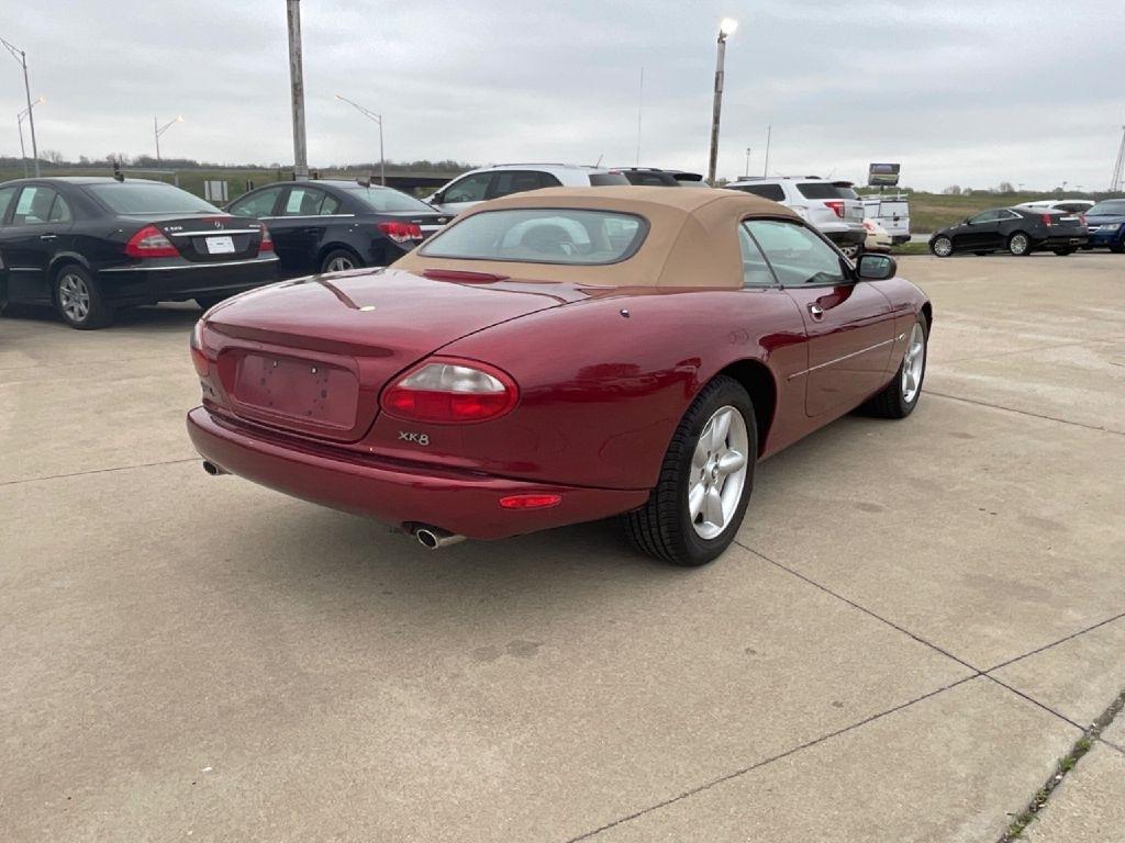 Jaguar XK8 Convertible 1997