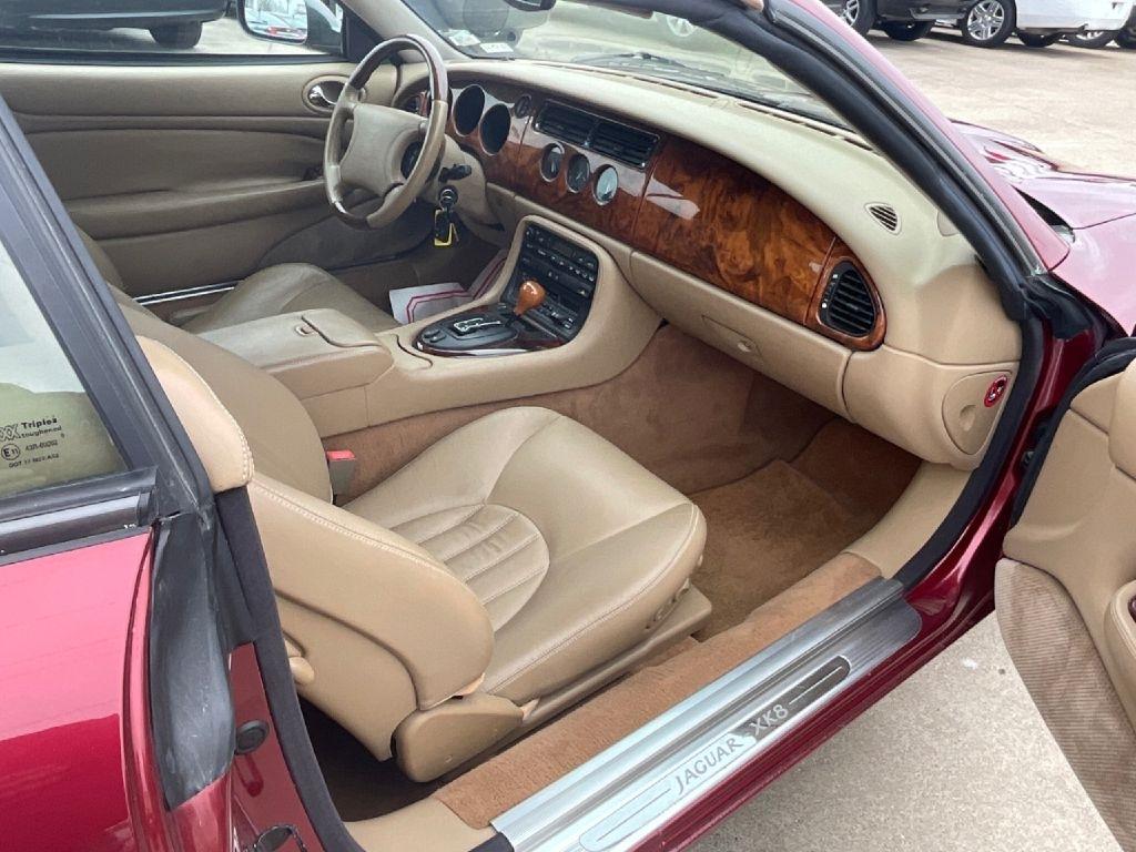 Jaguar XK8 Convertible 1997