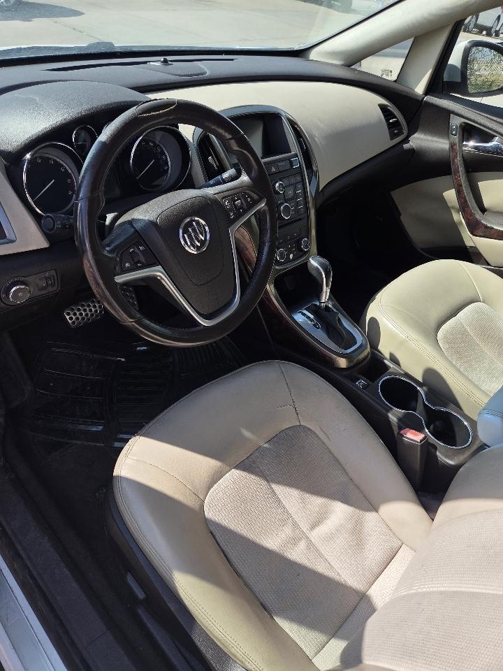 Buick Verano Convenience 4D Sedan 2012