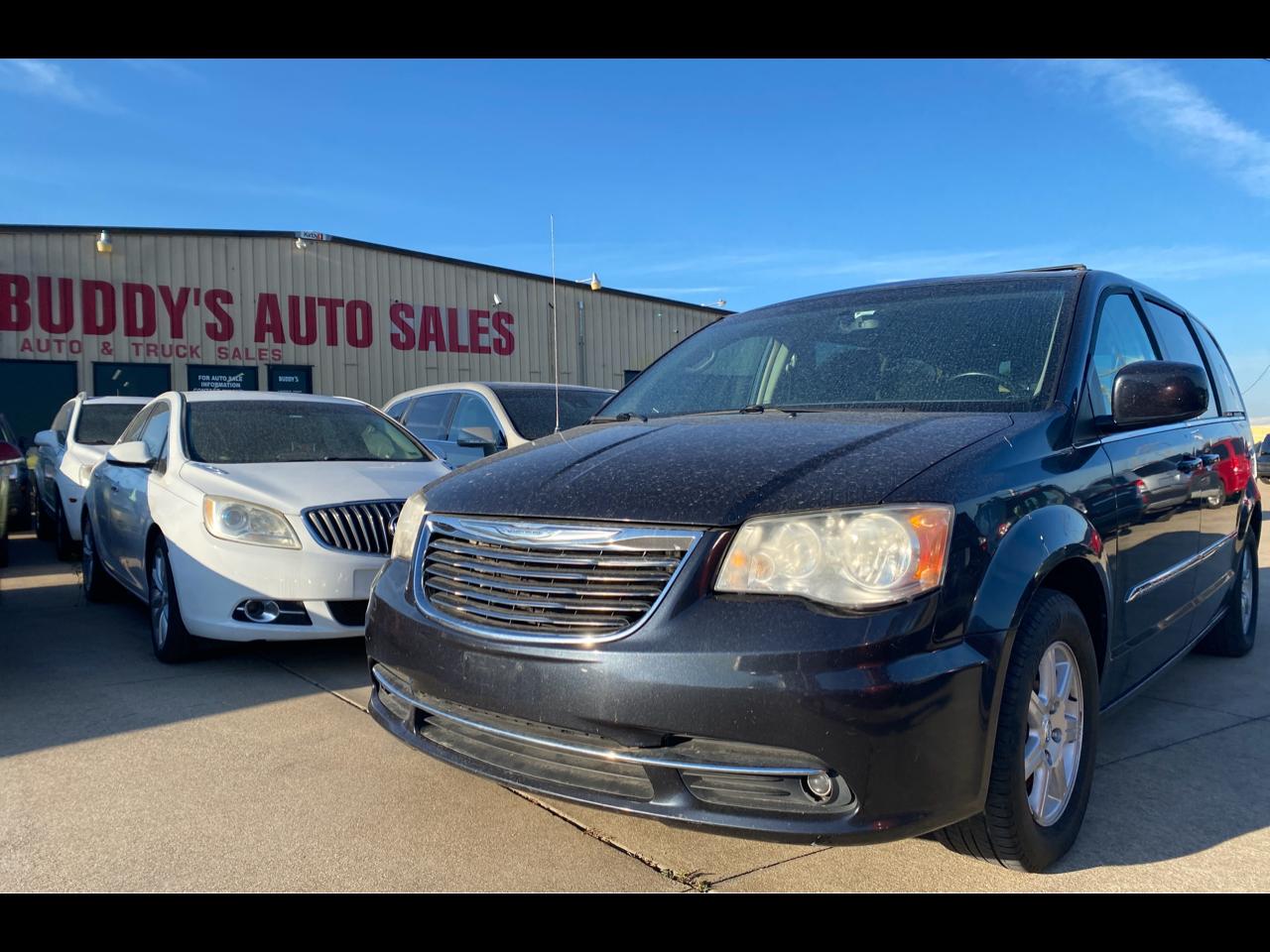 Chrysler Town & Country Touring 2013