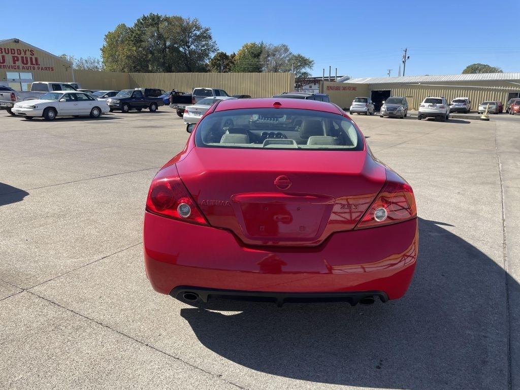 Nissan Altima 2.5 S Coupe 2008