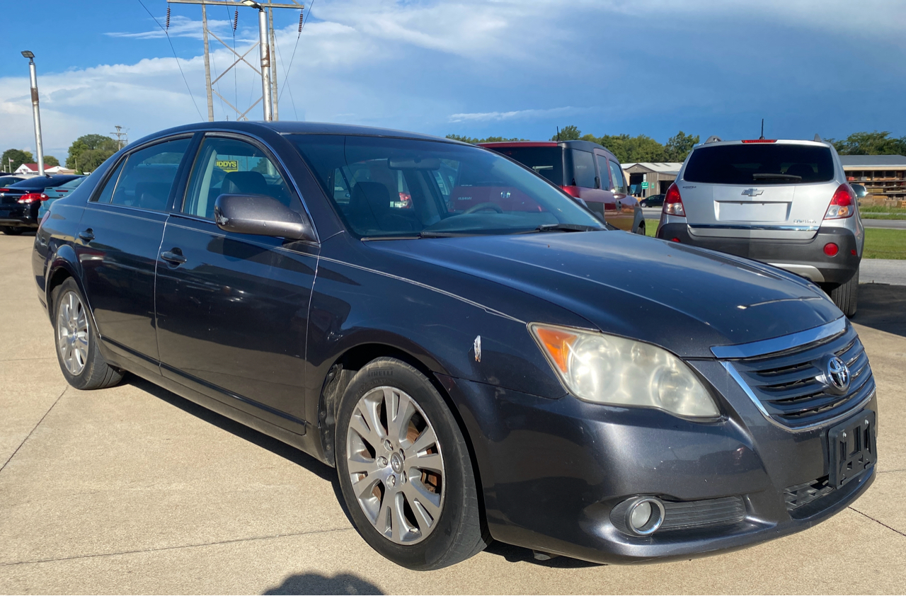 Toyota Avalon XL 2008