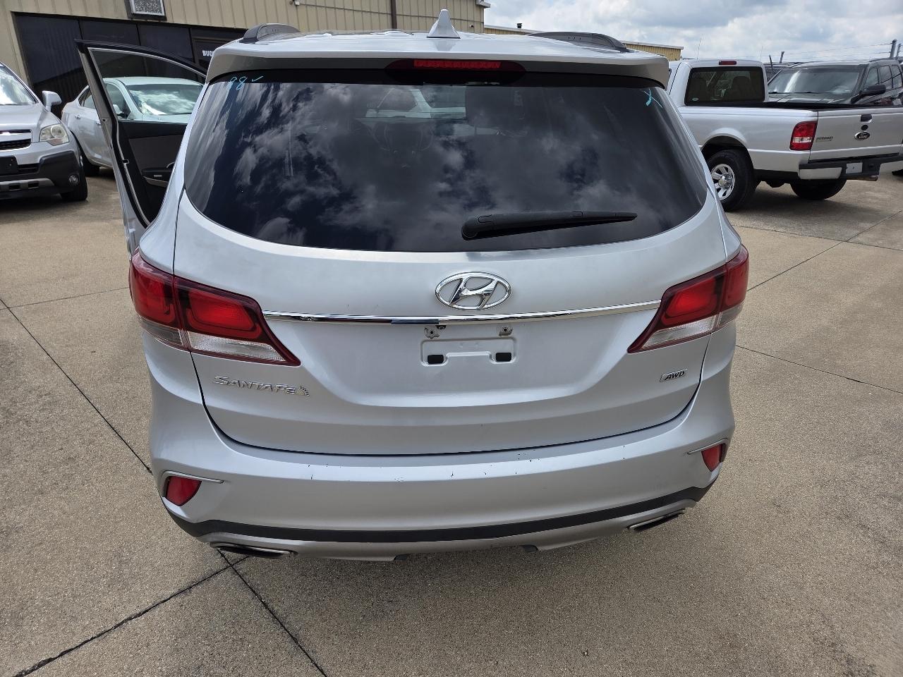 Hyundai Santa Fe AWD 4dr V6 Auto SE 2017