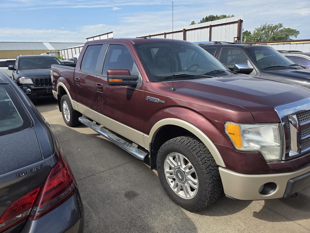 2010 Ford F-150 SuperCrew 150" Lariat 4WD