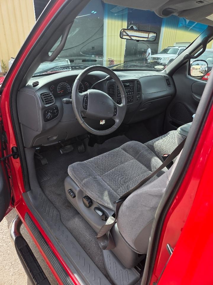 Ford F-150 XLT 2WD SuperCab 6.5' Box 2002