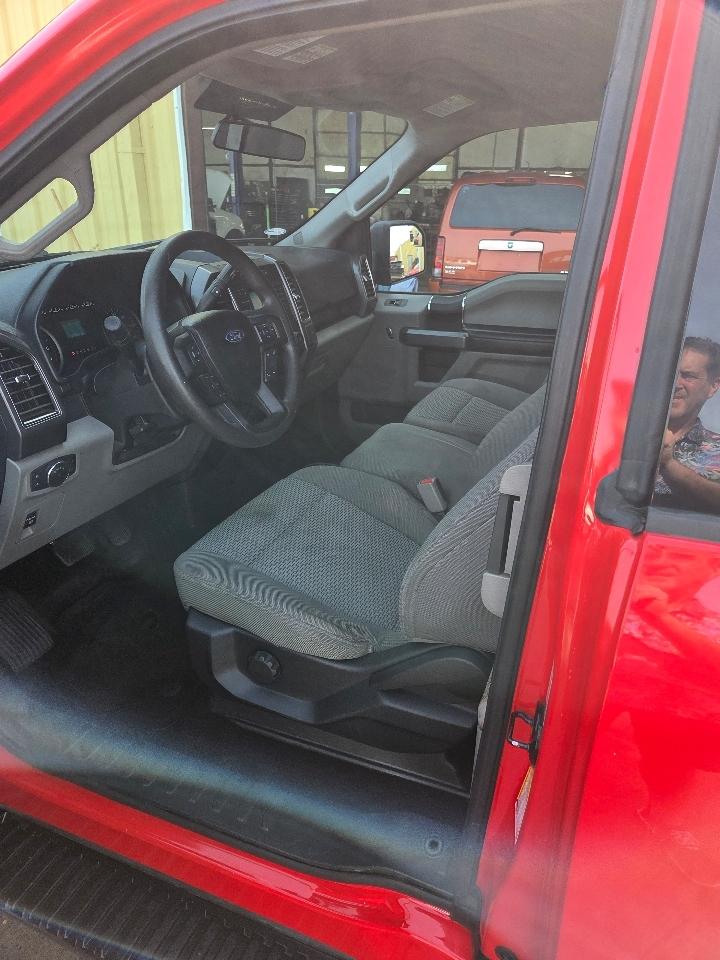 Ford F-150 2WD SuperCab 145" XLT 2017