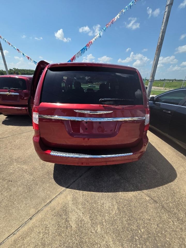Chrysler Town & Country Touring-L 2016