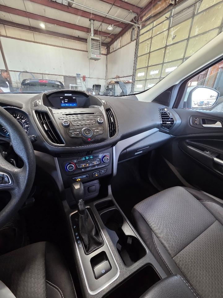 Ford Escape SE FWD 2017