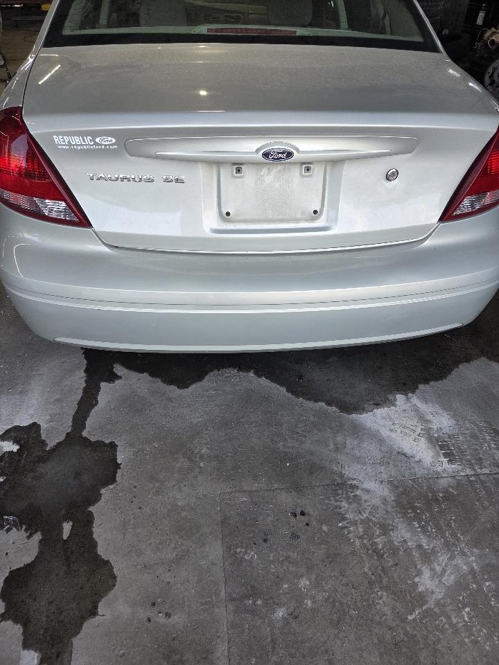 Ford Taurus SE 2007