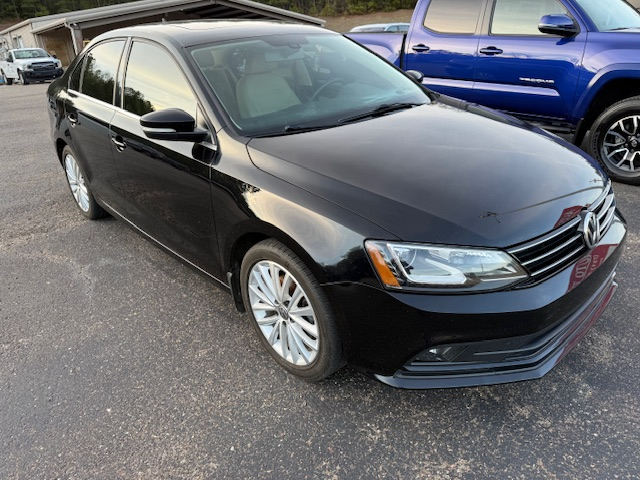 Volkswagen Jetta SEL 6A 2016