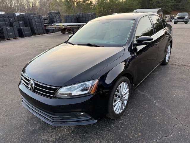 Volkswagen Jetta SEL 6A 2016
