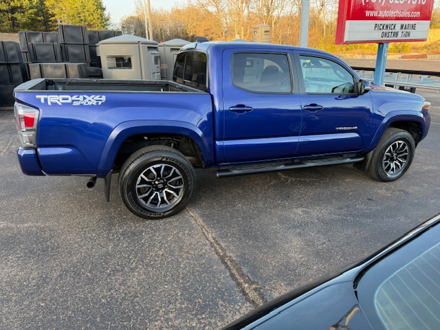 Toyota Tacoma SR5 Double Cab Long Bed V6 6AT 4WD 2022