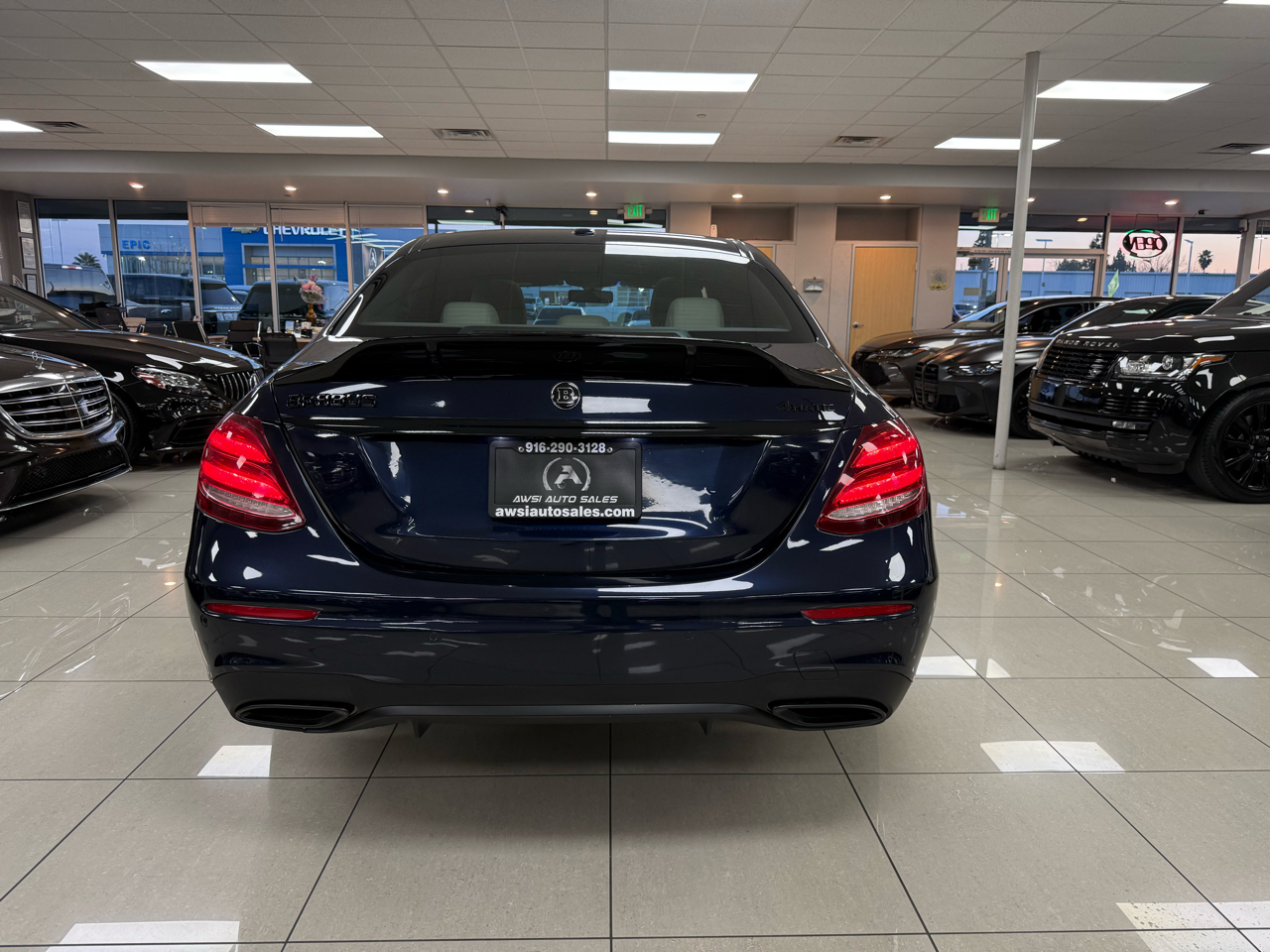 Mercedes-Benz E-Class E300 Luxury 4MATIC Sedan 2017