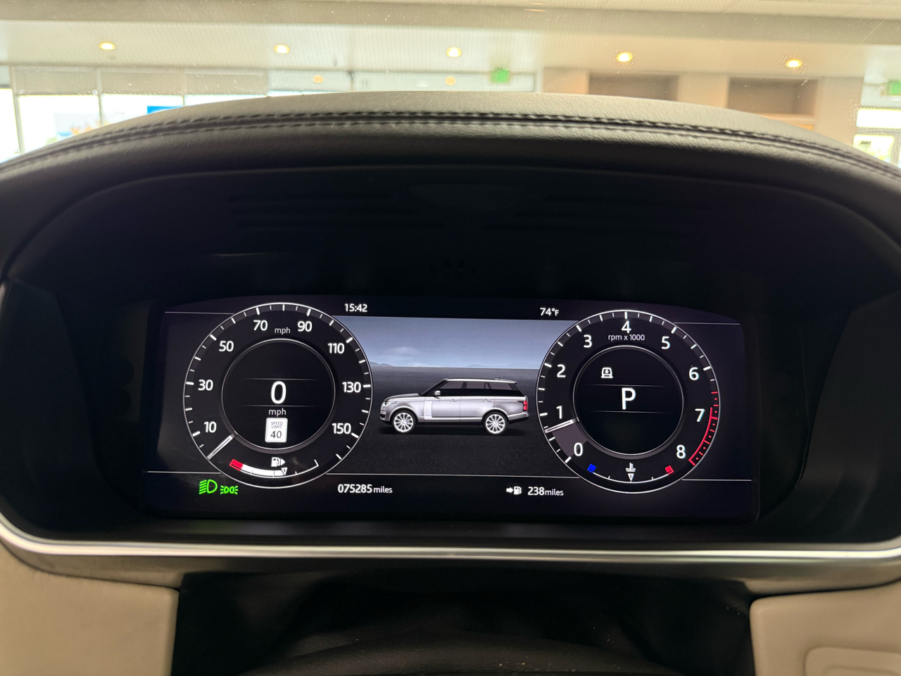 2019 Land Rover Range Rover HSE photo 15