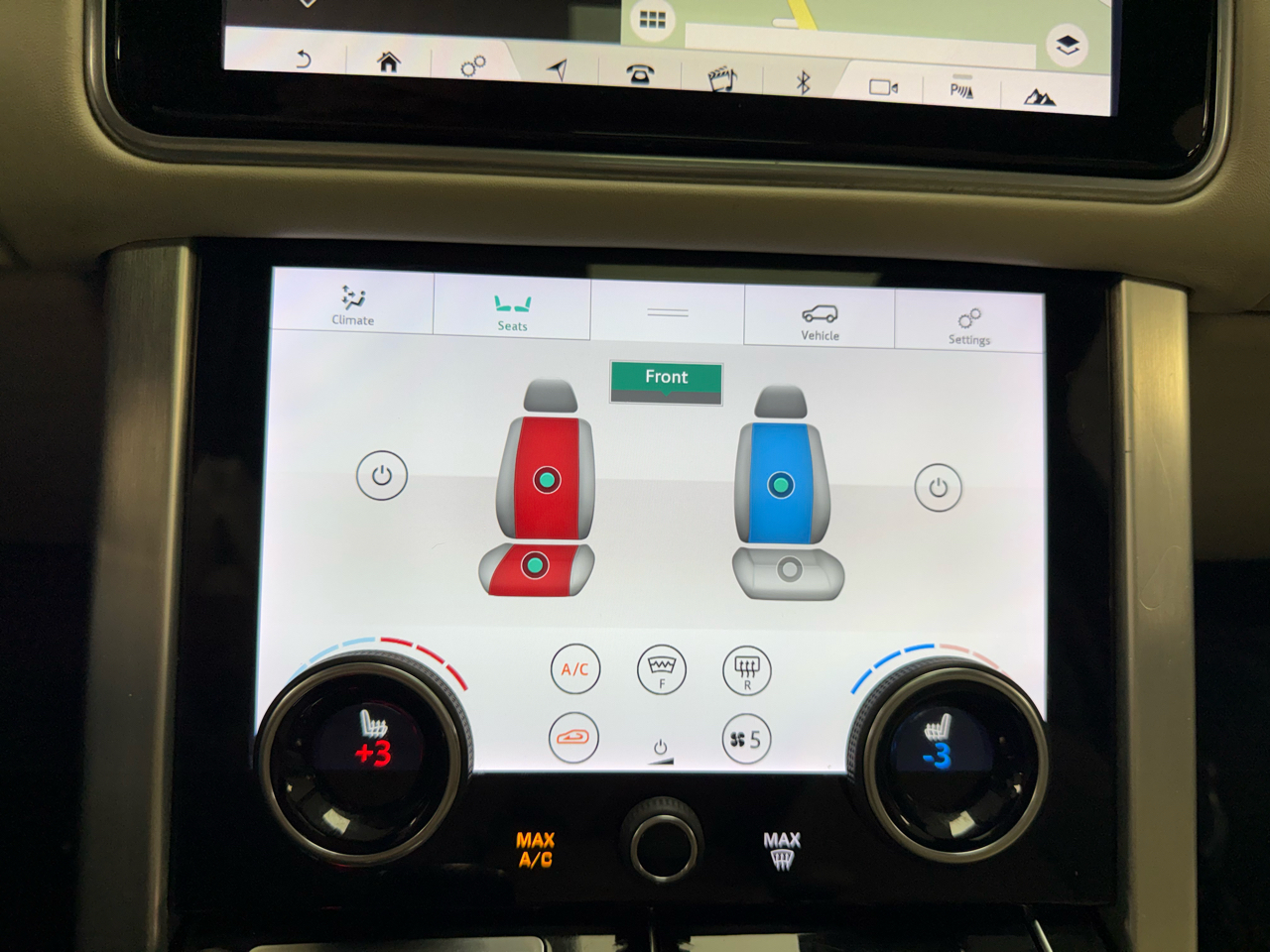2019 Land Rover Range Rover HSE photo 21