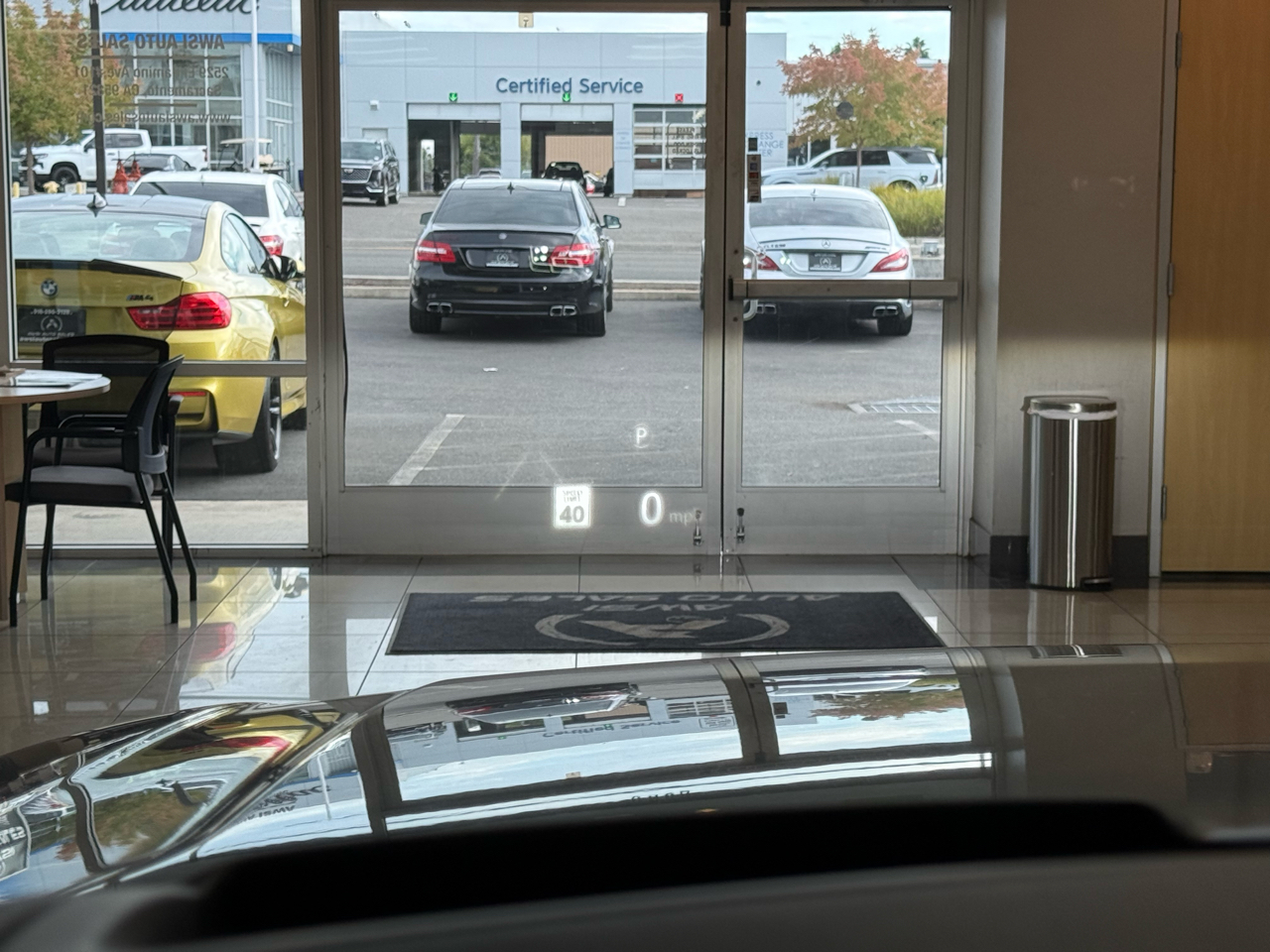 2020 Land Rover Range Rover P525 HSE photo 13