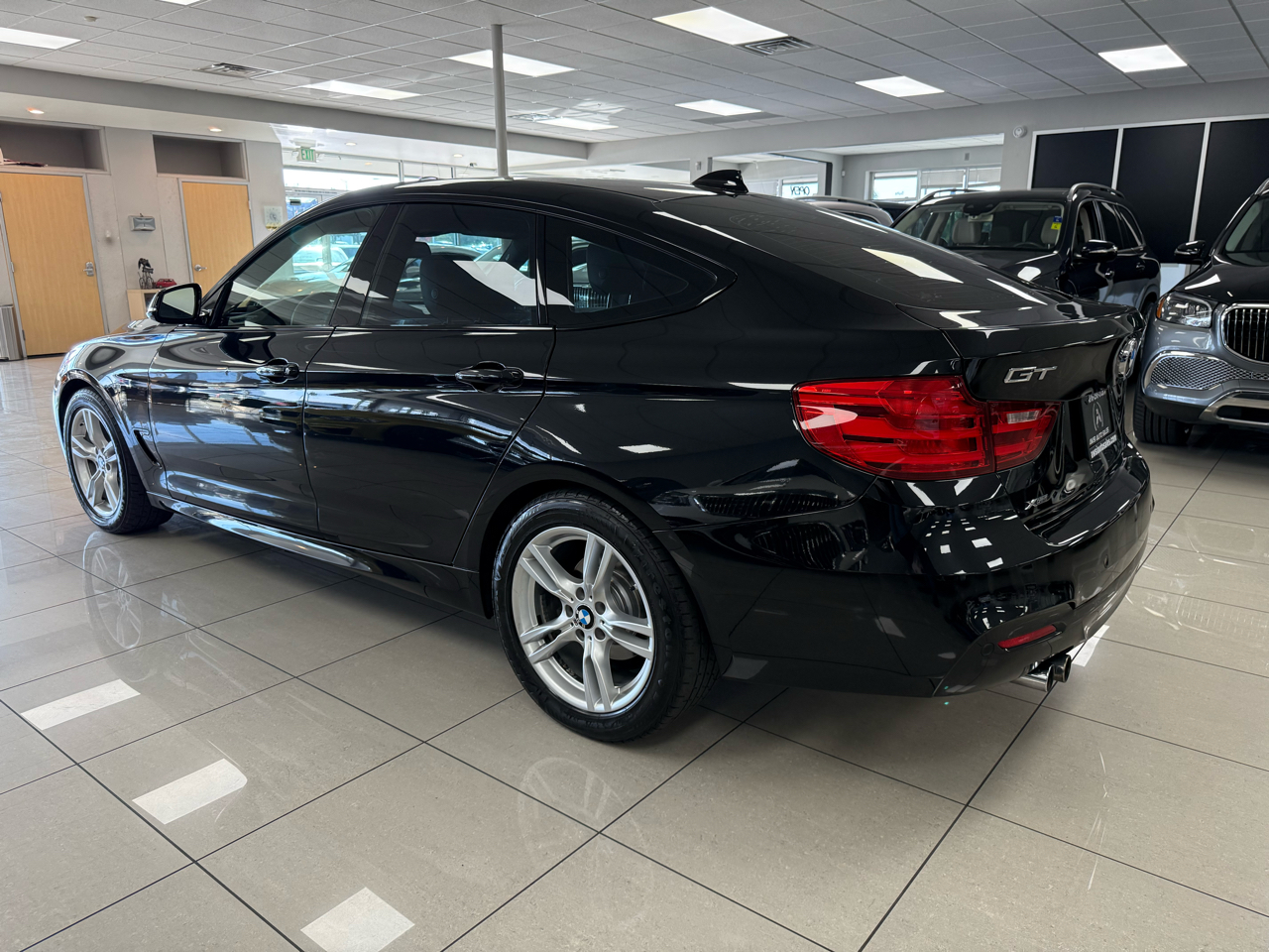 BMW 3-Series Gran Turismo 328i xDrive SULEV 2015 BMW 3-Series Gran Turismo 328i xDrive SULEV 2015