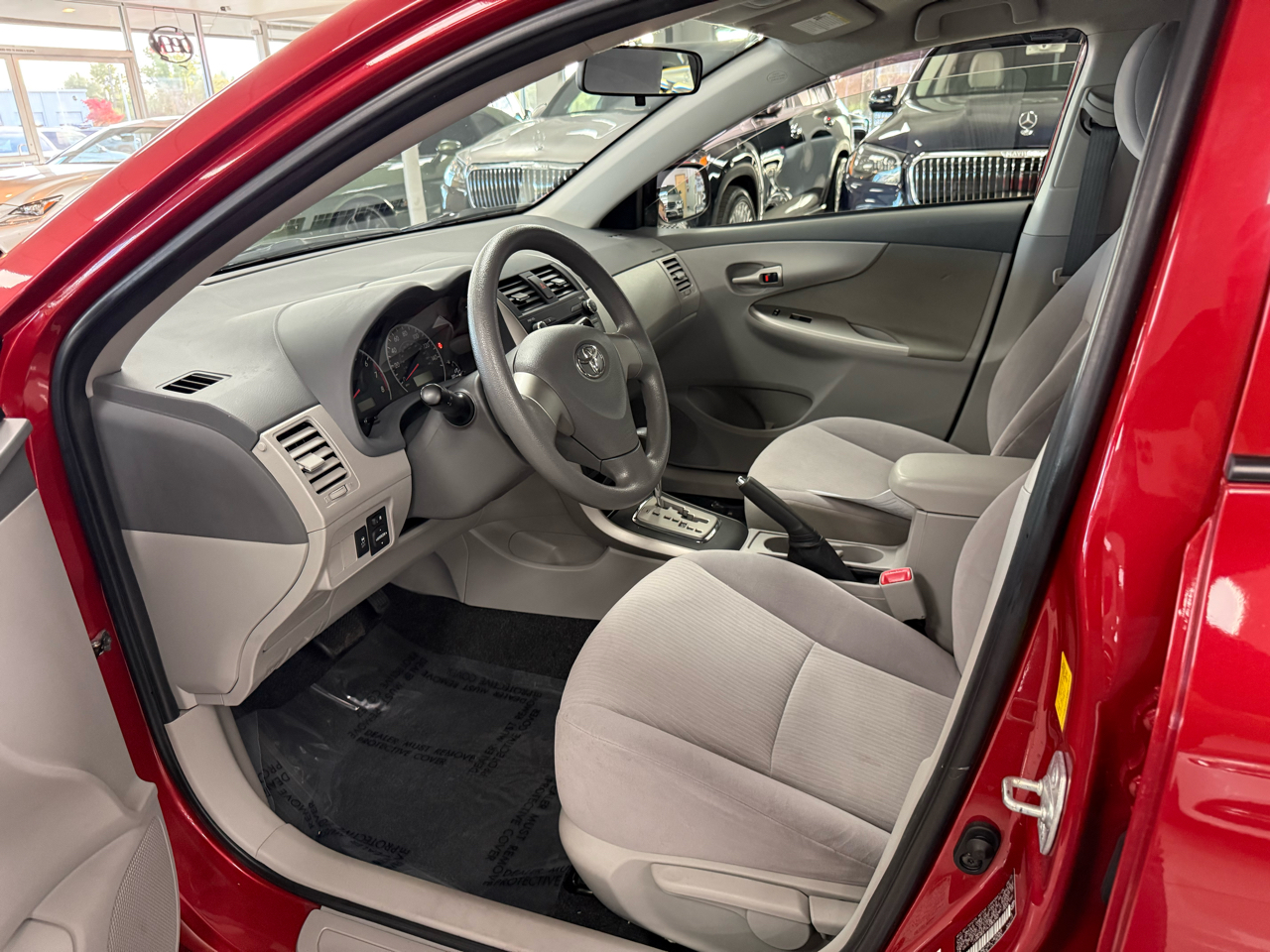 Toyota Corolla LE 2010 Toyota Corolla LE 2010