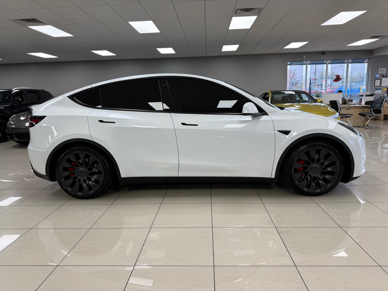 2022 Tesla Model Y Performance photo 3