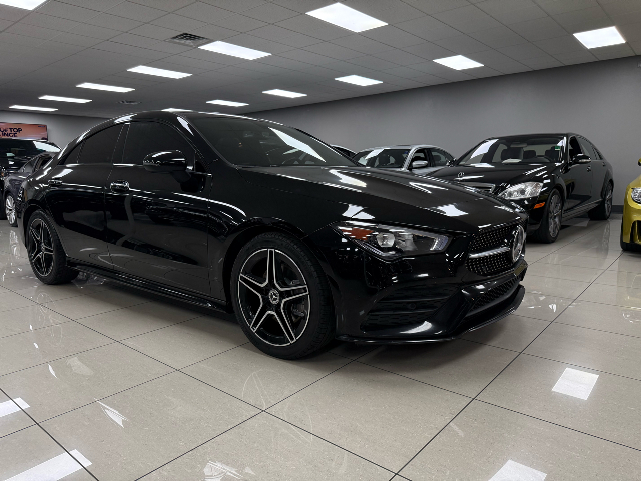 2022 Mercedes Benz CLA 250 photo 2