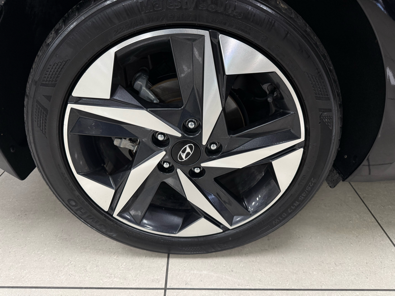 Hyundai Elantra SEL 2023