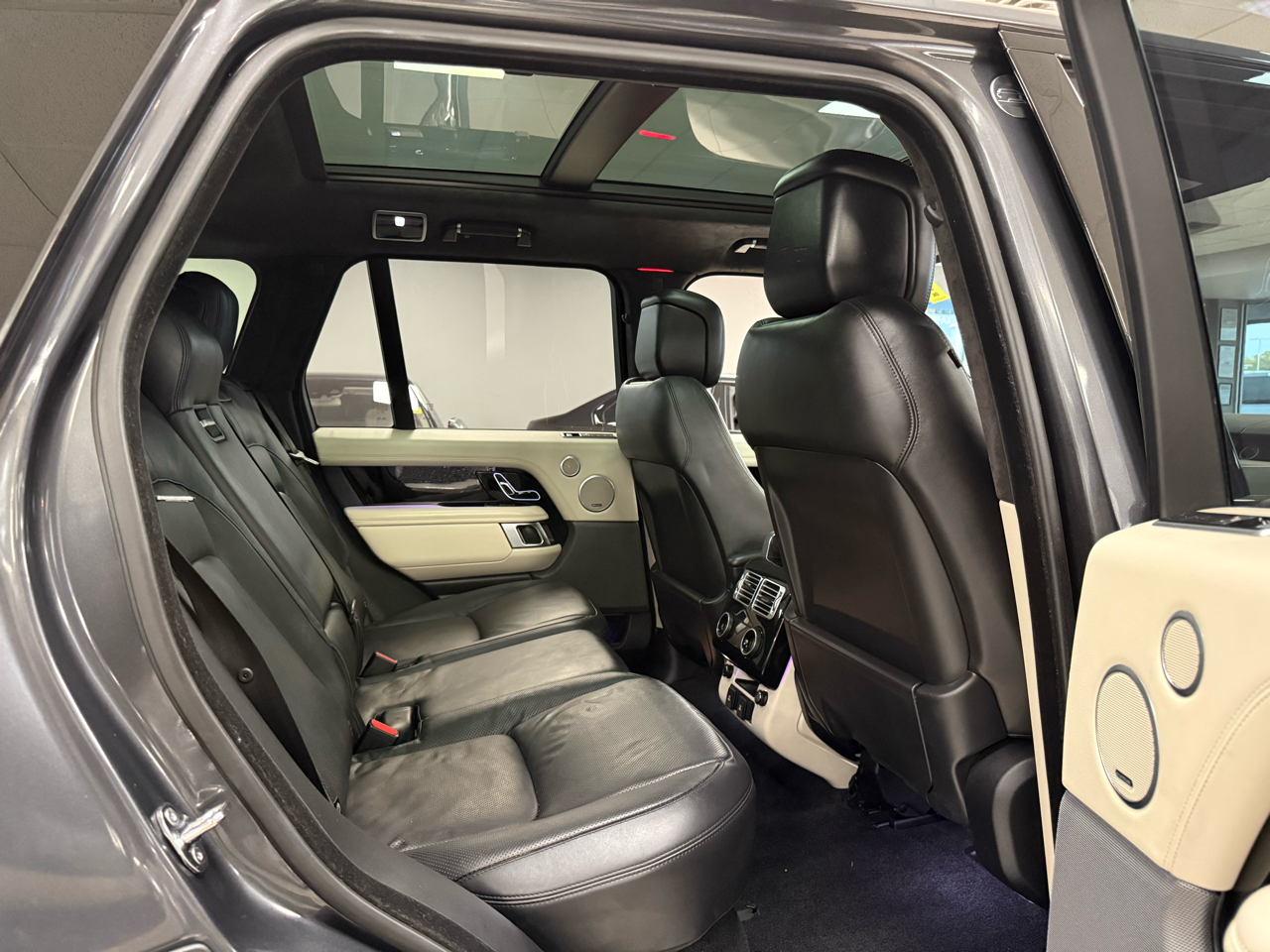 Land Rover Range Rover HSE 2019