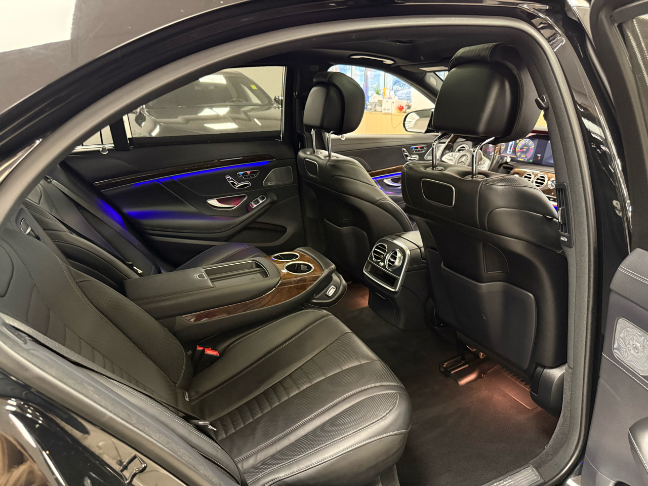 Mercedes-Benz S-Class S560 2018