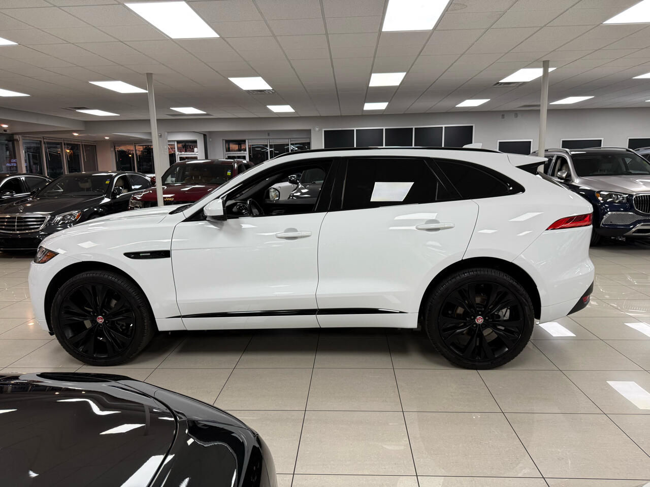 Jaguar F-Pace 25t R-Sport 2019