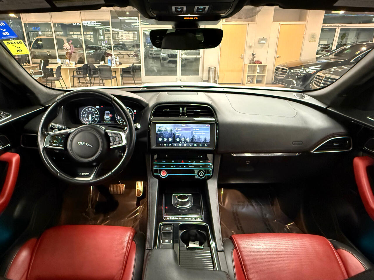 Jaguar F-Pace 25t R-Sport 2019