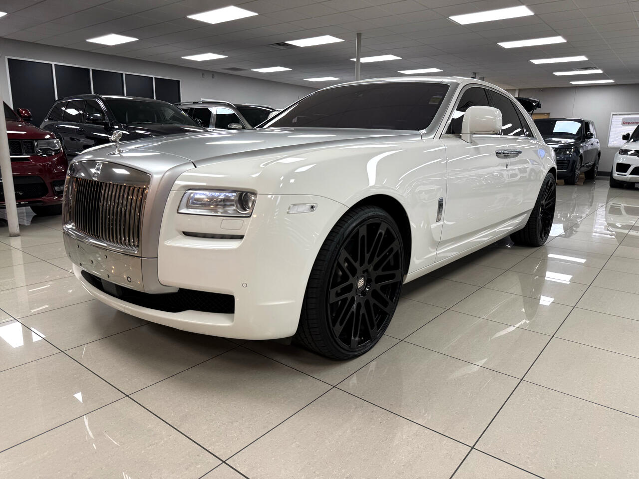 Rolls-Royce Ghost Sedan 2011