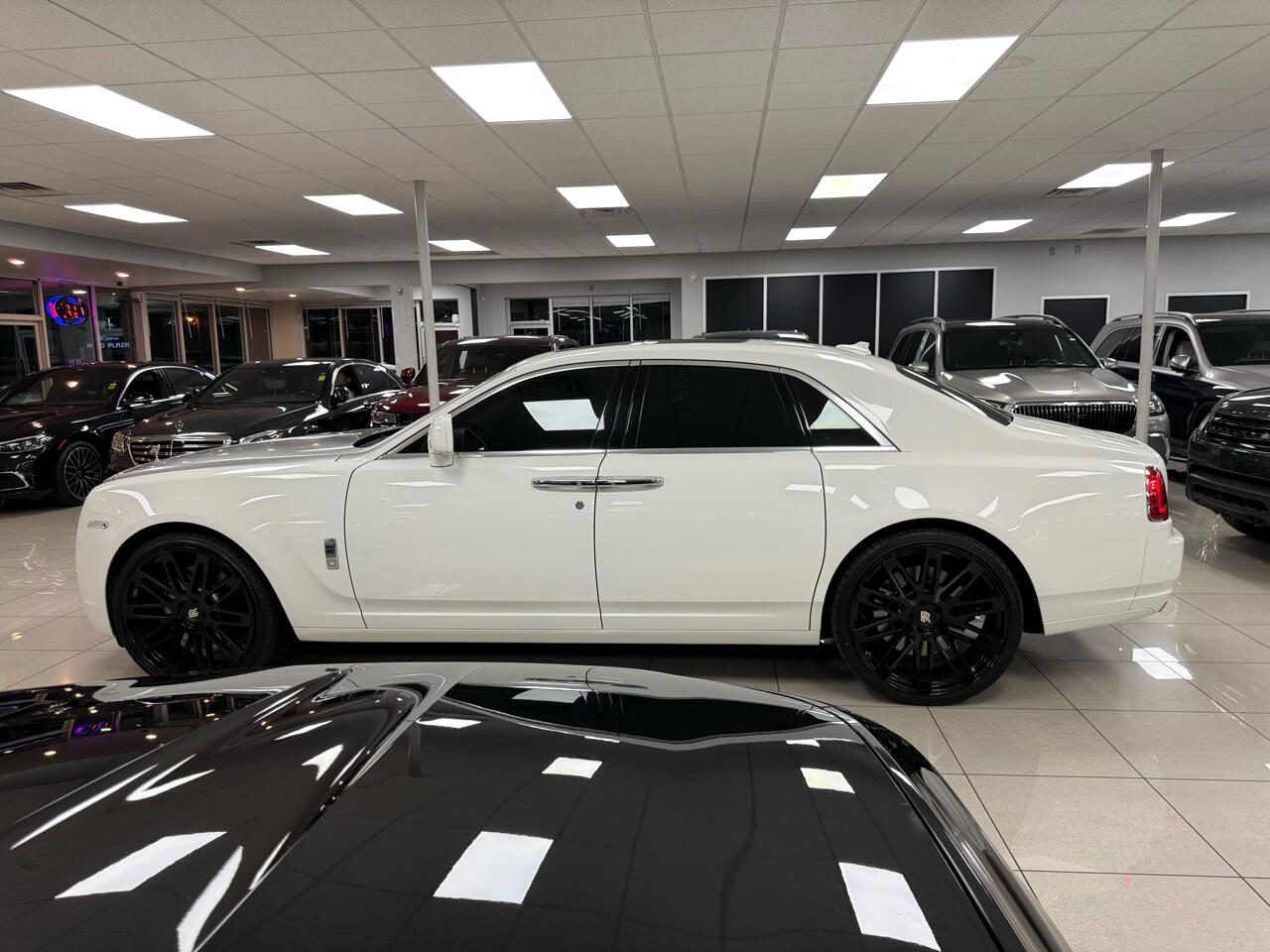 Rolls-Royce Ghost Sedan 2011