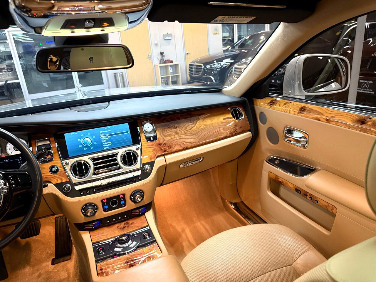 Rolls-Royce Ghost Sedan 2011