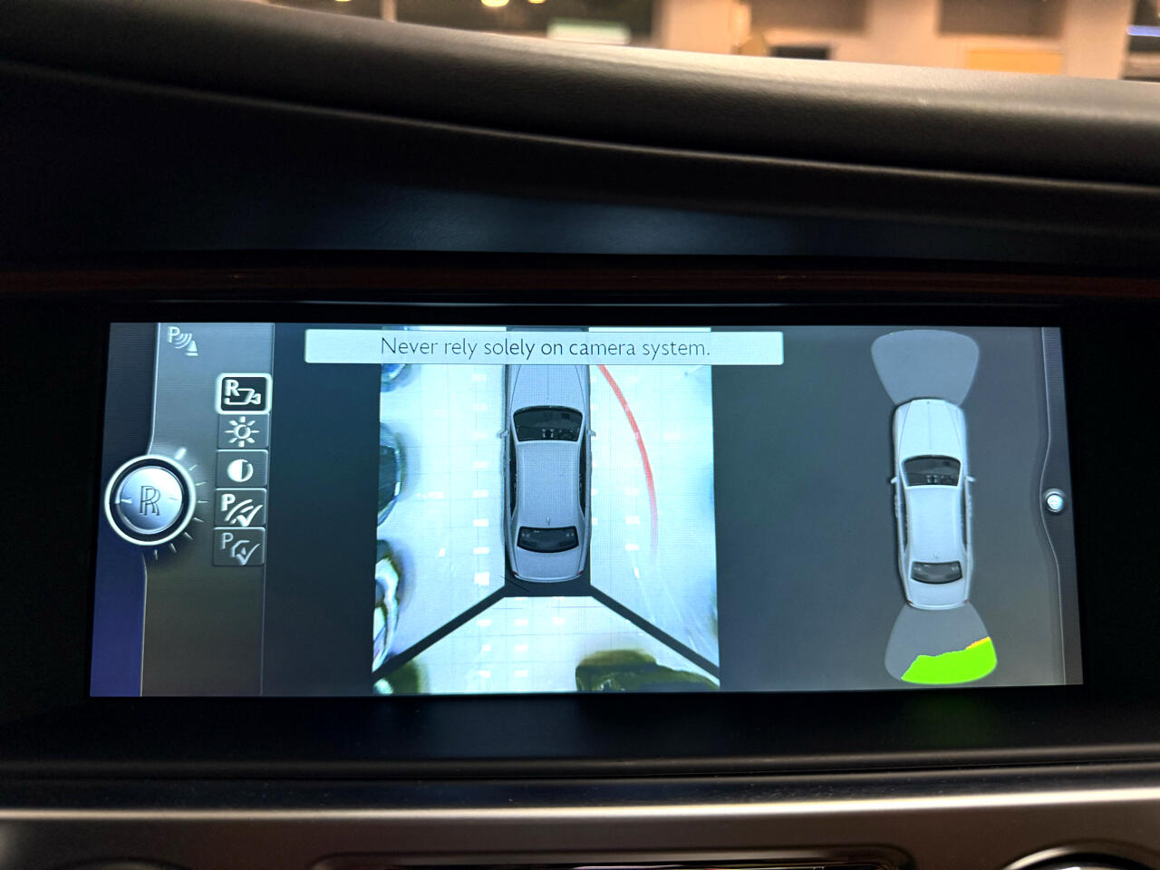 Rolls-Royce Ghost Sedan 2011